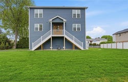 60 Bloor Street, Warwick, RI 02889