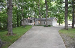 8404 E Twin Oaks Drive, Effingham, IL 62401