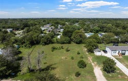 1606 Travis Street, Bellmead, TX 76705