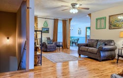 707 E Bryant Avenue, Ozark, MO 65721