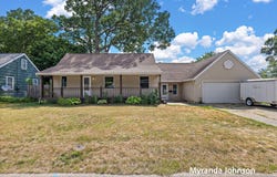 602 Elsa Street, North Muskegon, MI 49445
