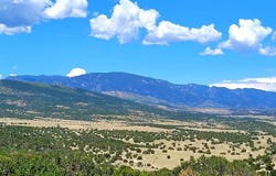 2915 Siloam Rd, Pueblo, CO 81005
