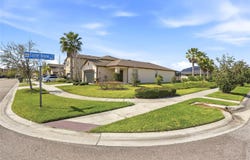 1724 PASSAGE KEY Lane, RUSKIN, FL 33570
