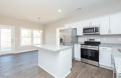 1061 Pinnix Loop, Burlington, NC 27217