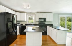 3 Old Barn Lane, Forestdale, MA 02644