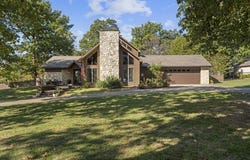 24831 S 639 Place, Grove, OK 74344