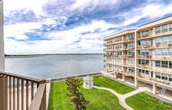 500 Bay Ave, Ocean City, NJ 08226