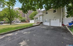 1 Franklin Place, Hackensack, NJ 07601