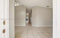 1414 E Harmony Lake Cir, Davie, FL 33324