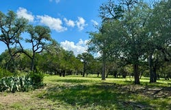 101 Patterson Rd, Leakey, TX 78873
