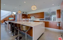 2271 Betty Ln, Beverly Hills, CA 90210