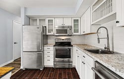 734 W Kilgore Road, Kalamazoo, MI 49008