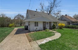 1459 Wyoming Avenue, Niagara Falls, NY 14305