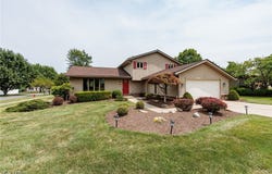 75 Weathervane Lane, Brunswick, OH 44212