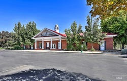 1400 N Park Lane, Eagle, ID 83616