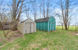 950 106th Avenue, Plainwell, MI 49080
