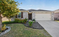2620 Wayne Avenue, Aubrey, TX 76227