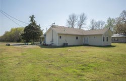 1619 E Maple Street, Columbus, KS 66725