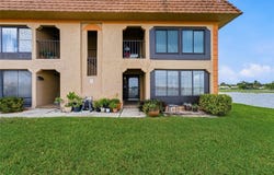 10142 SEMINOLE ISLAND Drive, LARGO, FL 33773