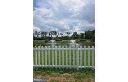 23 TAVERN LANE, SICKLERVILLE, NJ 08081