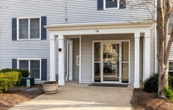 14 Webb Pl, Mansfield, MA 02048