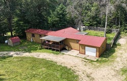 1092 S Chicago Lane, Friendship, WI 53934
