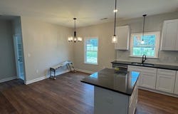 467 North Ave, Appomattox, VA 24522