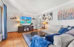 1210 Sumter Avenue N, Golden Valley, MN 55427