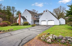 10 Olympic Ln, North Andover, MA 01845