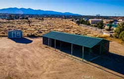 11634 Belmont Road, Oak Hills, CA 92344