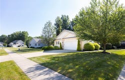 829 Dogwood Lane, Vermilion, OH 44089