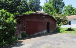 220 Daniels Avenue, Conneaut, OH 44030