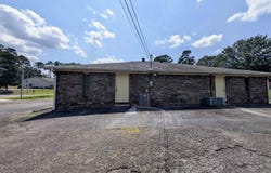 1102 S Mena Street, Mena, AR 71953