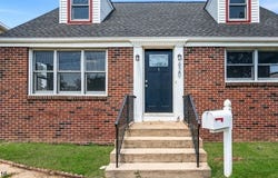 920 Moorland Ave, Burlington City, NJ 08016-1218
