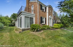 2628 Landor Ave, Louisville, KY 40205