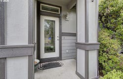 5800 NE 48TH St, Vancouver, WA 98661