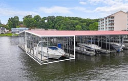194 Sac Road, Sunrise Beach, MO 65079-5632