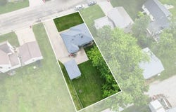 105 W williams Street, Dunkerton, IA 50626