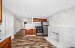 114 Appleton St, Lowell, MA 01852