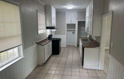 2076 Garden, Decatur, GA 30032