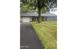 11786 Hillcrest Drive, Kenton, OH 43326
