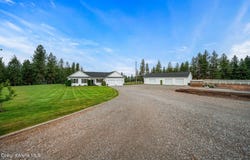6532 E Poleline Ave, Post Falls, ID 83854