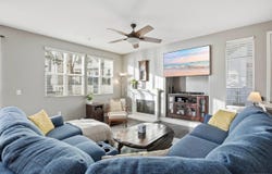293 Reef Point Way Unit 5, Oceanside, CA 92058