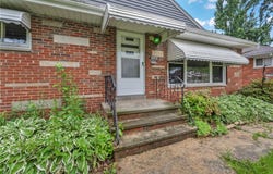 30530 Grant Street, Wickliffe, OH 44092
