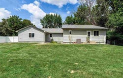 1429 Rice Lake Street, Owatonna, MN 55060