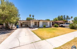 543 Sandalwood Dr, El Centro, CA 92243