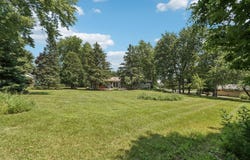 W307n6939 Bette Ann Dr, Hartland, WI 53029