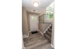 1291 Winhurst Drive, Akron, OH 44313