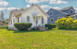 1234 Diamond Avenue NE, Grand Rapids, MI 49505
