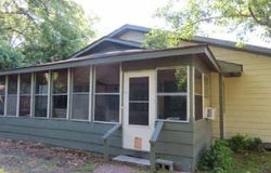 825 Sunset Dr, Laurinburg, NC 28352